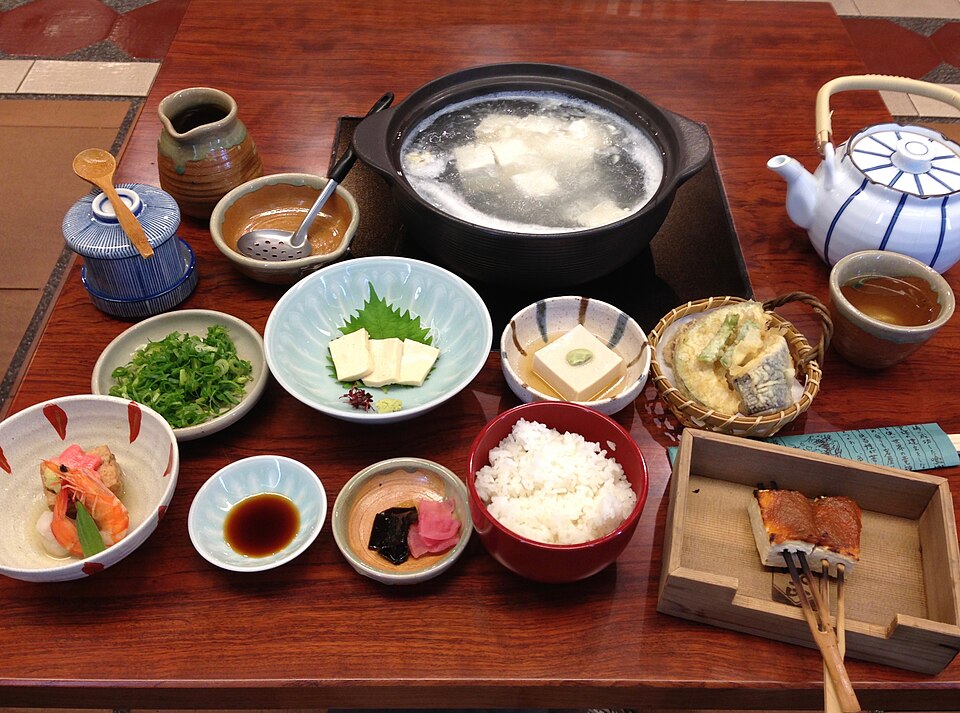 京都の湯豆腐膳